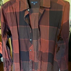 Gap button down